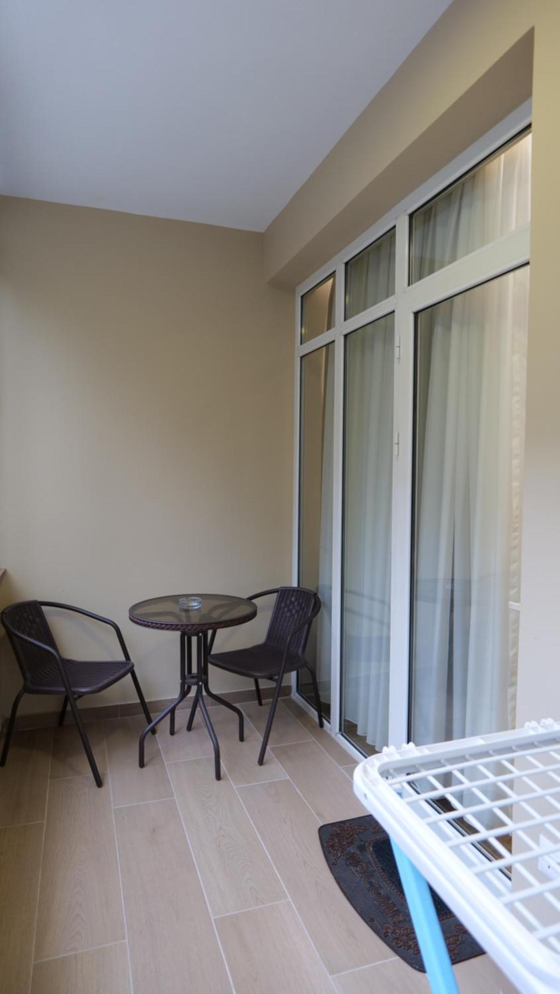 Kristi Apartments 03 Τίρανα Εξωτερικό φωτογραφία