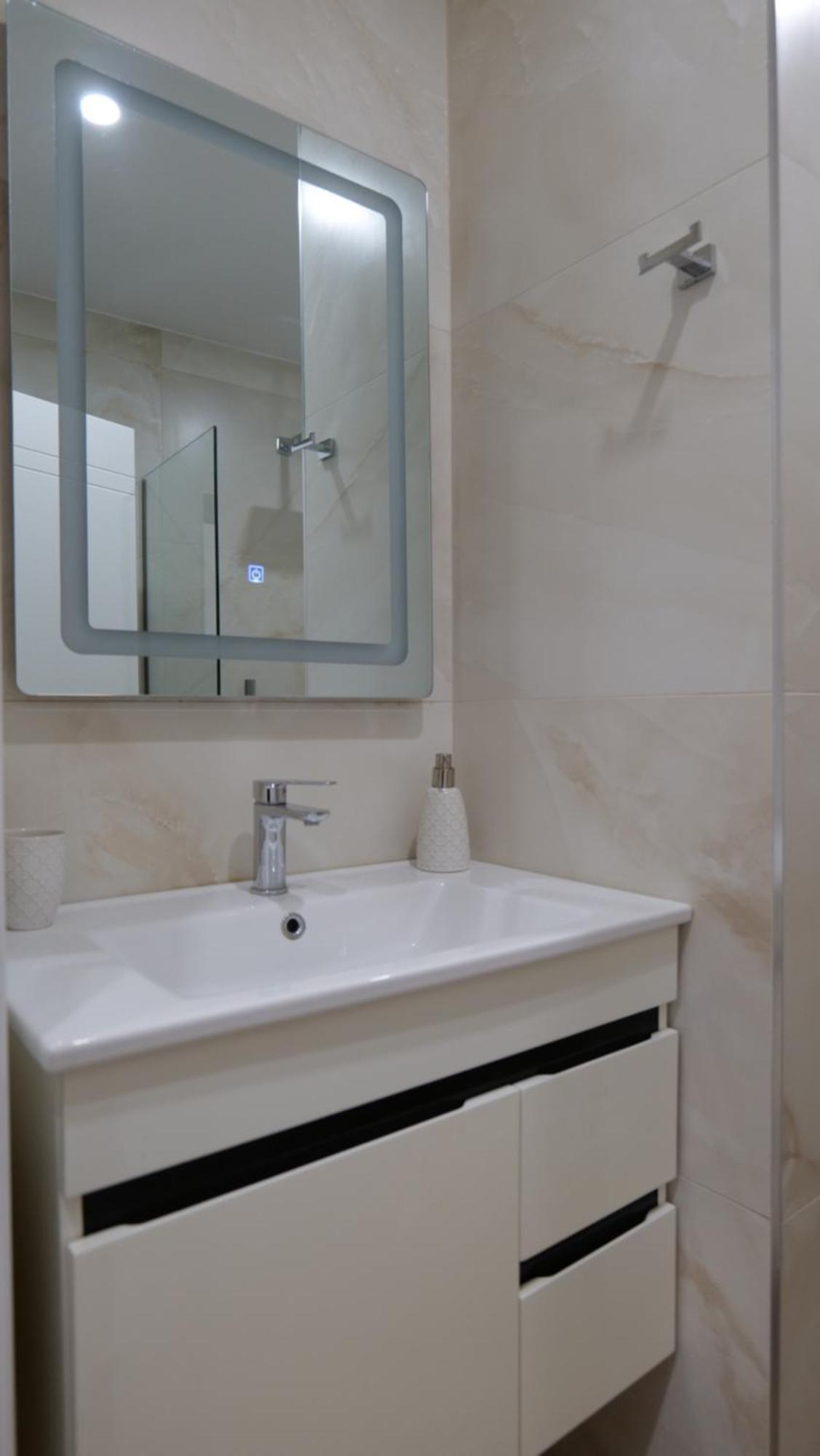 Kristi Apartments 03 Τίρανα Εξωτερικό φωτογραφία
